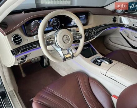 Чорний Мерседес С Клас, об'ємом двигуна 3.98 л та пробігом 61 тис. км за 102900 $, фото 16 на Automoto.ua