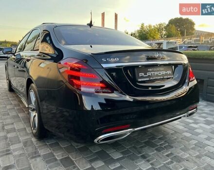 Черный Мерседес С Класс, объемом двигателя 3.99 л и пробегом 105 тыс. км за 59900 $, фото 7 на Automoto.ua