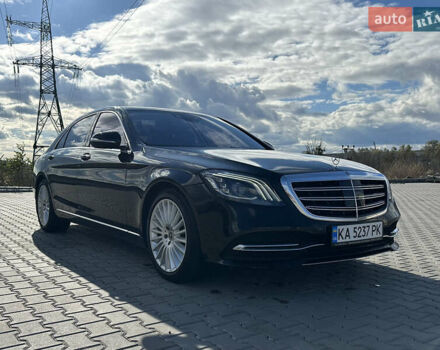 Чорний Мерседес С Клас, об'ємом двигуна 3.99 л та пробігом 119 тис. км за 61000 $, фото 1 на Automoto.ua