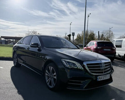 Черный Мерседес С Класс, объемом двигателя 4 л и пробегом 96 тыс. км за 76000 $, фото 2 на Automoto.ua