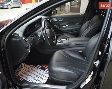 Черный Мерседес С Класс, объемом двигателя 3 л и пробегом 33 тыс. км за 59900 $, фото 13 на Automoto.ua