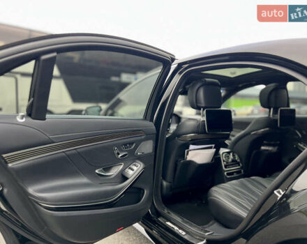 Черный Мерседес С Класс, объемом двигателя 4 л и пробегом 84 тыс. км за 105000 $, фото 29 на Automoto.ua