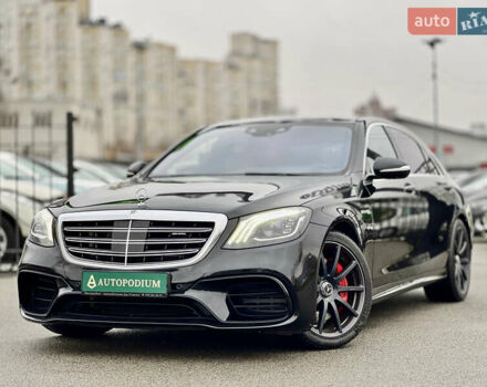 Черный Мерседес С Класс, объемом двигателя 4 л и пробегом 84 тыс. км за 105000 $, фото 2 на Automoto.ua