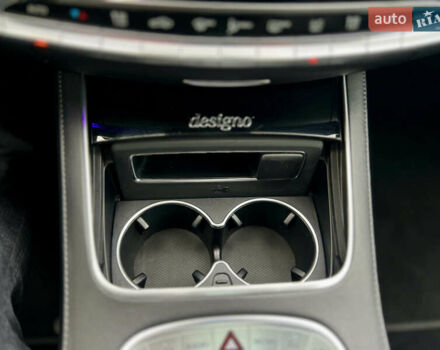 Черный Мерседес С Класс, объемом двигателя 4 л и пробегом 84 тыс. км за 105000 $, фото 59 на Automoto.ua