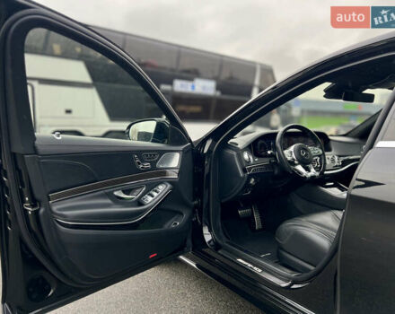 Черный Мерседес С Класс, объемом двигателя 4 л и пробегом 84 тыс. км за 105000 $, фото 22 на Automoto.ua