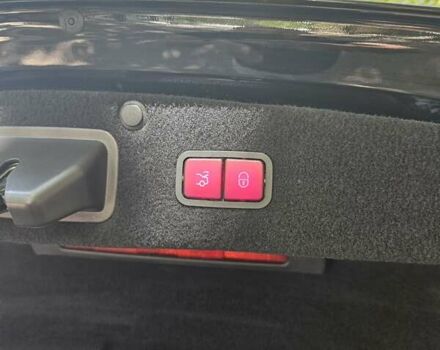 Чорний Мерседес С Клас, об'ємом двигуна 2.93 л та пробігом 184 тис. км за 61900 $, фото 11 на Automoto.ua