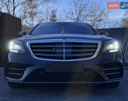 Черный Мерседес С Класс, объемом двигателя 2.93 л и пробегом 181 тыс. км за 67000 $, фото 2 на Automoto.ua