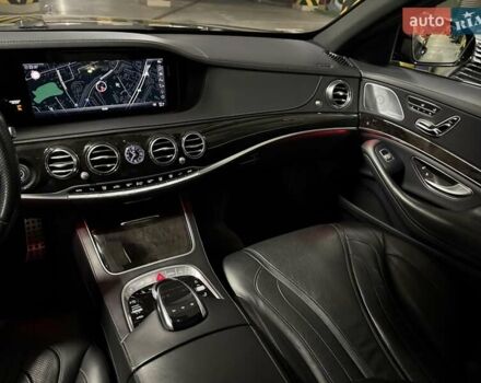 Чорний Мерседес С Клас, об'ємом двигуна 2.93 л та пробігом 160 тис. км за 59800 $, фото 41 на Automoto.ua