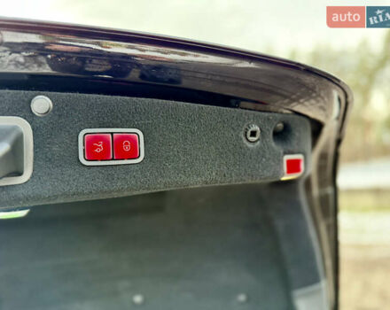 Чорний Мерседес С Клас, об'ємом двигуна 3 л та пробігом 230 тис. км за 54999 $, фото 78 на Automoto.ua