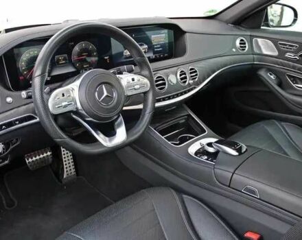 Черный Мерседес С Класс, объемом двигателя 3 л и пробегом 130 тыс. км за 33000 $, фото 6 на Automoto.ua