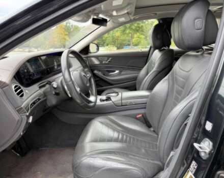 Черный Мерседес С Класс, объемом двигателя 4 л и пробегом 47 тыс. км за 25000 $, фото 8 на Automoto.ua