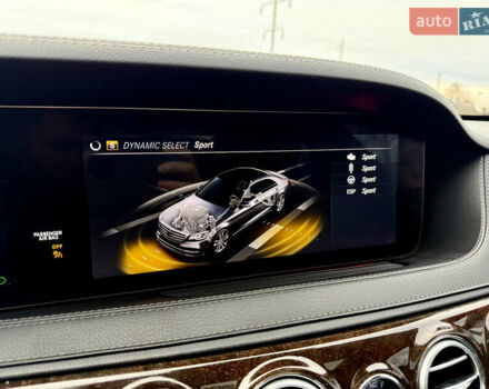 Чорний Мерседес С Клас, об'ємом двигуна 3 л та пробігом 230 тис. км за 54999 $, фото 111 на Automoto.ua