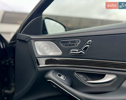 Черный Мерседес С Класс, объемом двигателя 4 л и пробегом 84 тыс. км за 105000 $, фото 41 на Automoto.ua