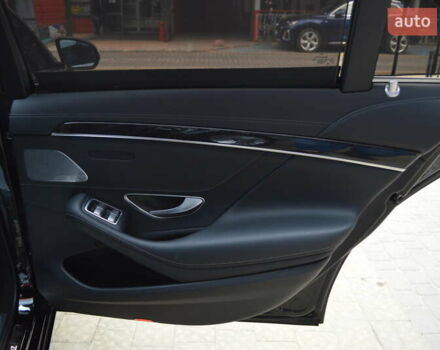 Черный Мерседес С Класс, объемом двигателя 3 л и пробегом 33 тыс. км за 59900 $, фото 49 на Automoto.ua