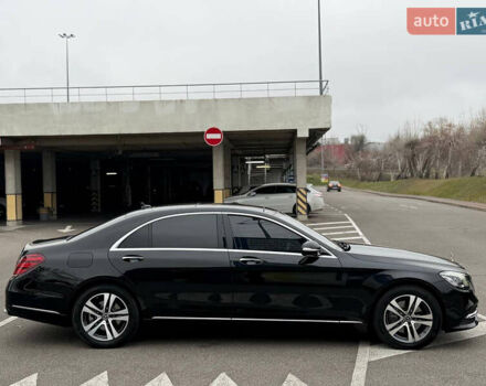 Черный Мерседес С Класс, объемом двигателя 2.93 л и пробегом 199 тыс. км за 59900 $, фото 2 на Automoto.ua