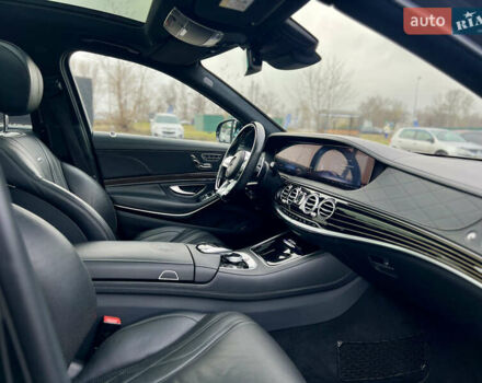 Черный Мерседес С Класс, объемом двигателя 4 л и пробегом 84 тыс. км за 105000 $, фото 43 на Automoto.ua