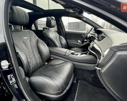 Черный Мерседес С Класс, объемом двигателя 4 л и пробегом 84 тыс. км за 105000 $, фото 42 на Automoto.ua