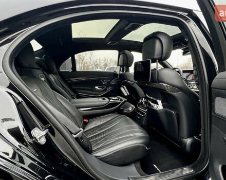 Черный Мерседес С Класс, объемом двигателя 4 л и пробегом 84 тыс. км за 105000 $, фото 39 на Automoto.ua