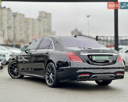 Черный Мерседес С Класс, объемом двигателя 4 л и пробегом 84 тыс. км за 105000 $, фото 4 на Automoto.ua