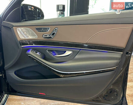 Чорний Мерседес С Клас, об'ємом двигуна 2.93 л та пробігом 81 тис. км за 72500 $, фото 53 на Automoto.ua