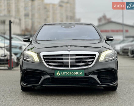 Черный Мерседес С Класс, объемом двигателя 4 л и пробегом 84 тыс. км за 105000 $, фото 6 на Automoto.ua