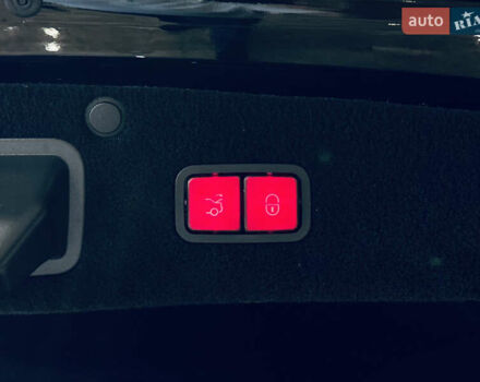 Чорний Мерседес С Клас, об'ємом двигуна 2.93 л та пробігом 81 тис. км за 72500 $, фото 48 на Automoto.ua