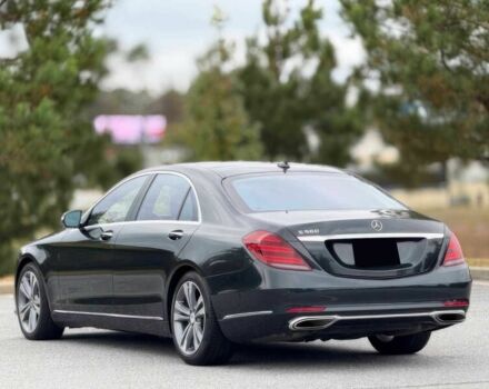 Черный Мерседес С Класс, объемом двигателя 4 л и пробегом 47 тыс. км за 25000 $, фото 5 на Automoto.ua