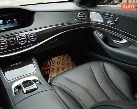 Черный Мерседес С Класс, объемом двигателя 3 л и пробегом 33 тыс. км за 59900 $, фото 43 на Automoto.ua