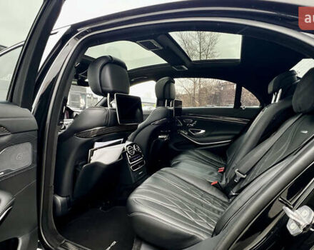 Черный Мерседес С Класс, объемом двигателя 4 л и пробегом 84 тыс. км за 105000 $, фото 32 на Automoto.ua