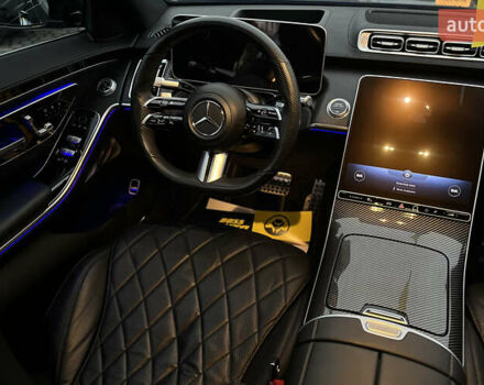 Чорний Мерседес С Клас, об'ємом двигуна 2.93 л та пробігом 84 тис. км за 118000 $, фото 9 на Automoto.ua