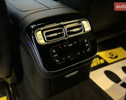 Чорний Мерседес С Клас, об'ємом двигуна 2.93 л та пробігом 84 тис. км за 118000 $, фото 26 на Automoto.ua