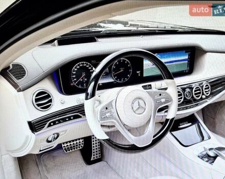 Черный Мерседес С Класс, объемом двигателя 3.98 л и пробегом 69 тыс. км за 77000 $, фото 10 на Automoto.ua