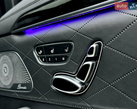 Чорний Мерседес С Клас, об'ємом двигуна 3 л та пробігом 64 тис. км за 72000 $, фото 39 на Automoto.ua