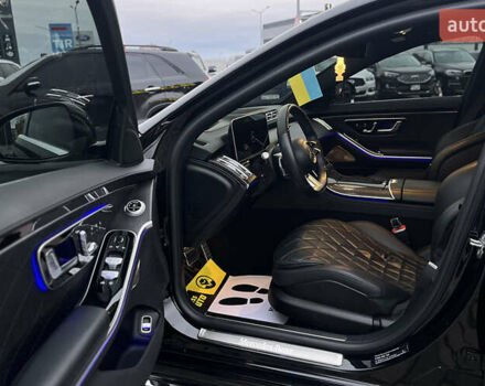 Чорний Мерседес С Клас, об'ємом двигуна 2.93 л та пробігом 84 тис. км за 118000 $, фото 18 на Automoto.ua