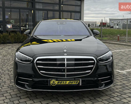 Чорний Мерседес С Клас, об'ємом двигуна 2.93 л та пробігом 84 тис. км за 118000 $, фото 1 на Automoto.ua