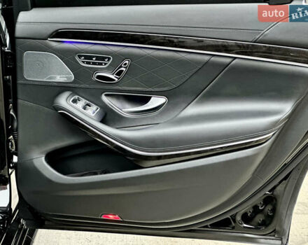 Чорний Мерседес С Клас, об'ємом двигуна 3 л та пробігом 64 тис. км за 72000 $, фото 56 на Automoto.ua