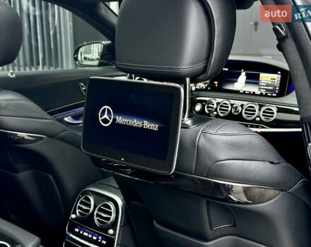 Чорний Мерседес С Клас, об'ємом двигуна 3 л та пробігом 64 тис. км за 72000 $, фото 41 на Automoto.ua