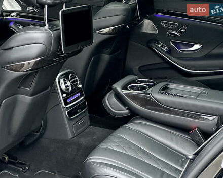 Чорний Мерседес С Клас, об'ємом двигуна 3 л та пробігом 64 тис. км за 72000 $, фото 30 на Automoto.ua