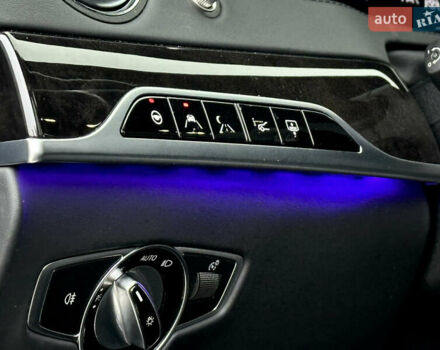 Чорний Мерседес С Клас, об'ємом двигуна 3 л та пробігом 64 тис. км за 72000 $, фото 2 на Automoto.ua