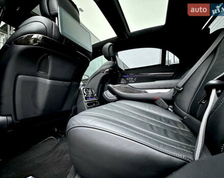 Чорний Мерседес С Клас, об'ємом двигуна 3 л та пробігом 64 тис. км за 72000 $, фото 50 на Automoto.ua