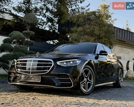Черный Мерседес С Класс, объемом двигателя 2.93 л и пробегом 110 тыс. км за 99500 $, фото 3 на Automoto.ua