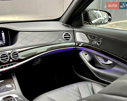 Чорний Мерседес С Клас, об'ємом двигуна 3 л та пробігом 64 тис. км за 72000 $, фото 31 на Automoto.ua