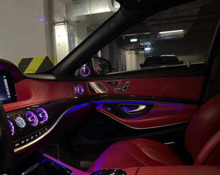 Черный Мерседес С Класс, объемом двигателя 4 л и пробегом 90 тыс. км за 92000 $, фото 7 на Automoto.ua