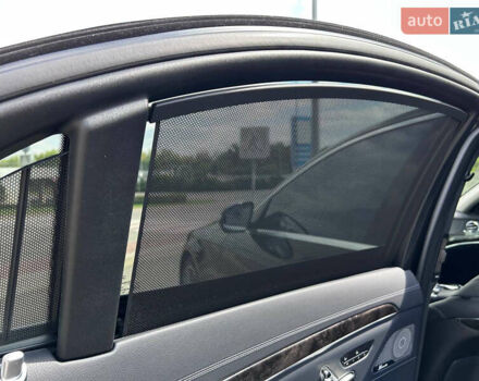 Чорний Мерседес С Клас, об'ємом двигуна 3 л та пробігом 44 тис. км за 77800 $, фото 62 на Automoto.ua