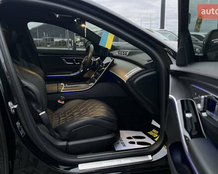 Чорний Мерседес С Клас, об'ємом двигуна 2.93 л та пробігом 84 тис. км за 118000 $, фото 22 на Automoto.ua