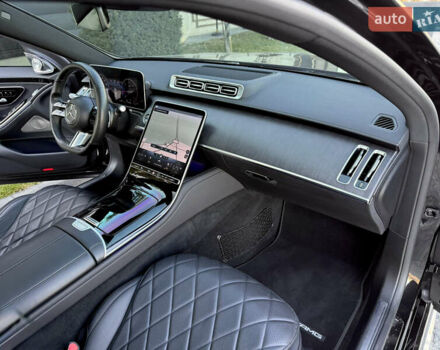 Черный Мерседес С Класс, объемом двигателя 2.93 л и пробегом 110 тыс. км за 99500 $, фото 83 на Automoto.ua