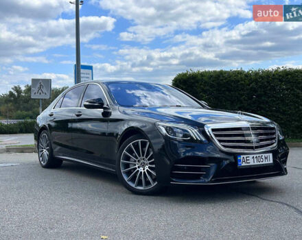 Чорний Мерседес С Клас, об'ємом двигуна 3 л та пробігом 44 тис. км за 77800 $, фото 2 на Automoto.ua