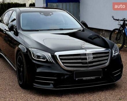 Черный Мерседес С Класс, объемом двигателя 3.98 л и пробегом 69 тыс. км за 77000 $, фото 2 на Automoto.ua