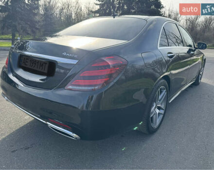 Чорний Мерседес С Клас, об'ємом двигуна 2.93 л та пробігом 68 тис. км за 80000 $, фото 2 на Automoto.ua