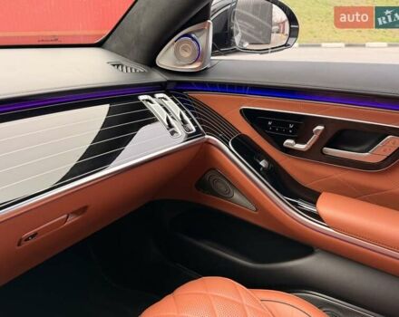 Чорний Мерседес С Клас, об'ємом двигуна 3.98 л та пробігом 62 тис. км за 129900 $, фото 101 на Automoto.ua